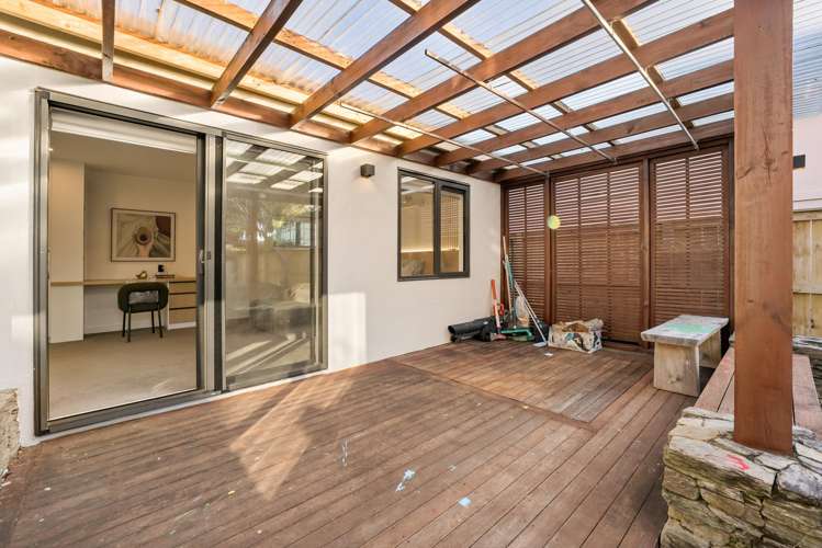 1A Morrow Avenue Bucklands Beach_24