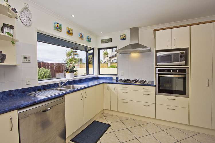 52 Downing Street Crofton Downs_5