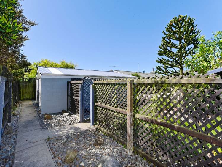 111 Effingham Street North New Brighton_19