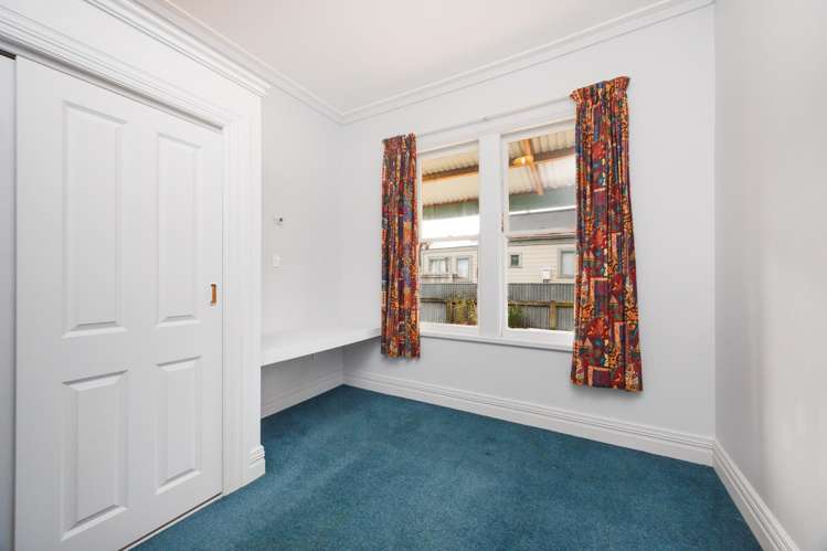 18 Monckton Street Feilding_18