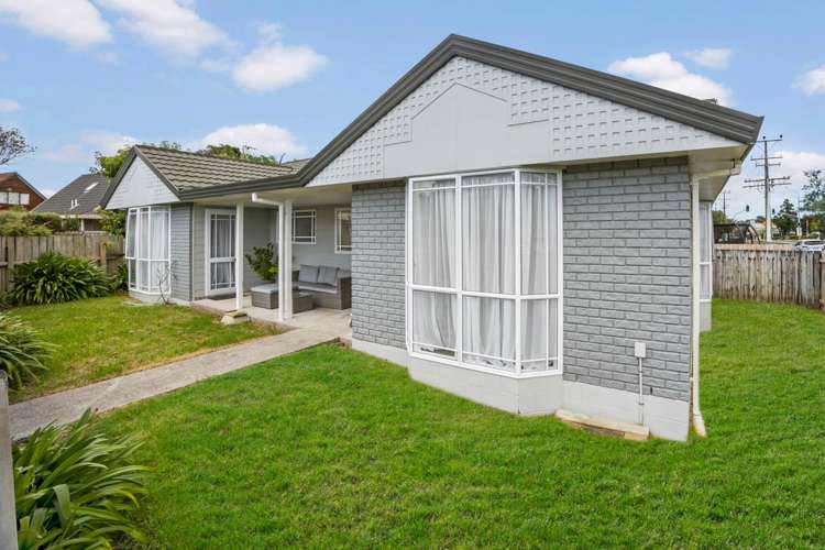 287 Hobsonville Road_0