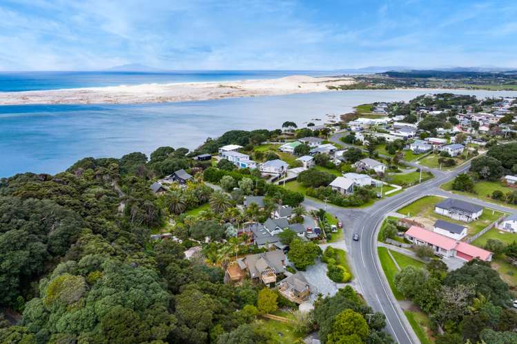 27 Moir Point Road Mangawhai Heads_34