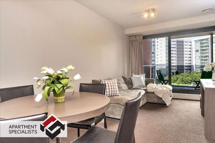19 Anzac Avenue_0