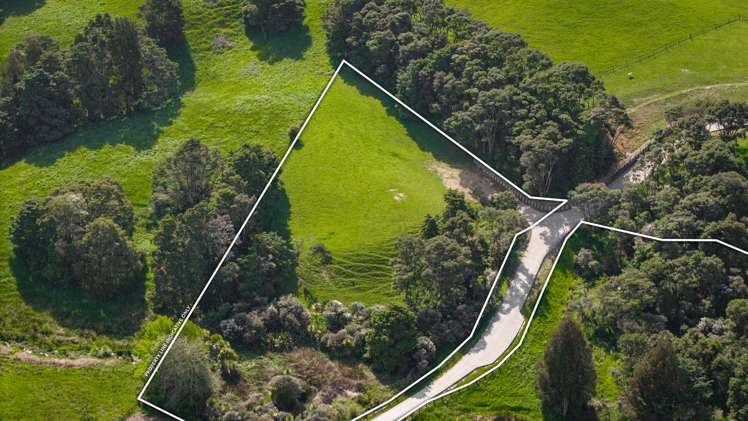 153 Waikoukou Valley Road_0