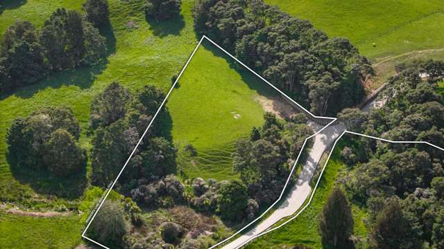 153 Waikoukou Valley Road Waimauku_1