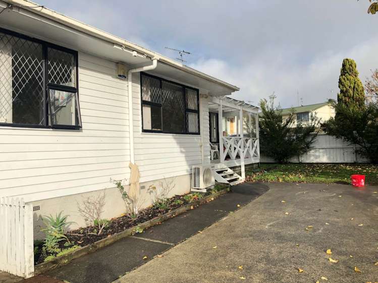 12 Ussher Place Pakuranga Heights_1