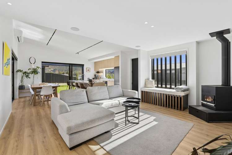 22 Dunn Street Lake Hawea_4