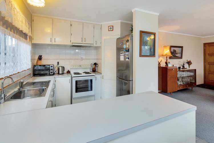 2/52 Seabrook Avenue New Lynn_7