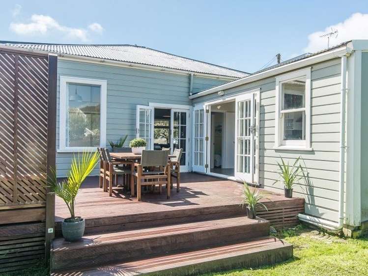 92 Mein Street Newtown_17