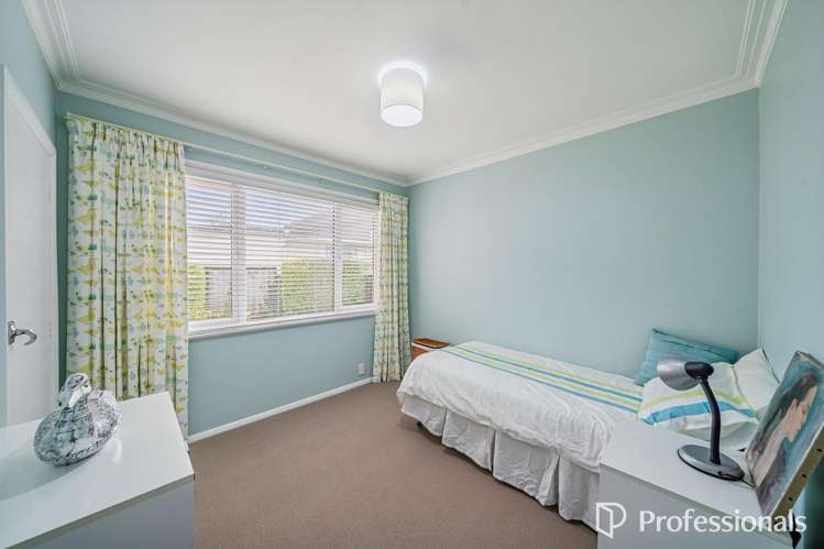 252 Waiwhetu Road Waterloo_24