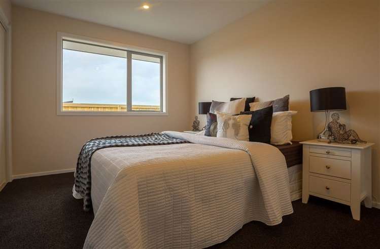 24 Oaks Drive Lincoln_19