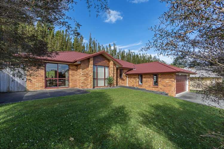 8 Fernbank Lane Greenhithe_0