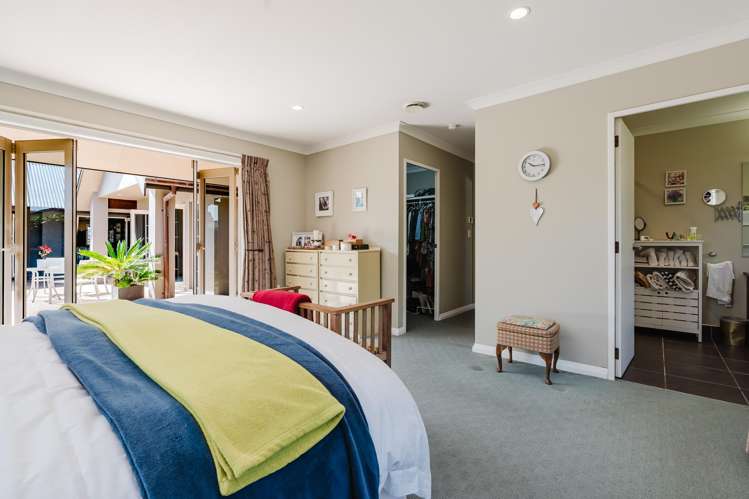 1 Westbury Mews Huntington_17