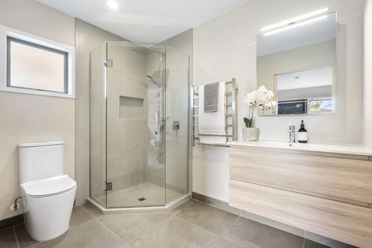 9 Columbia Crescent Beachlands_17