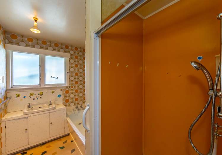 169 Springs Road Hornby_23