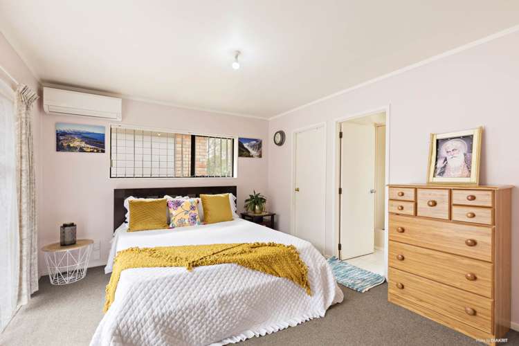 45 Headcorn Place Botany Downs_5