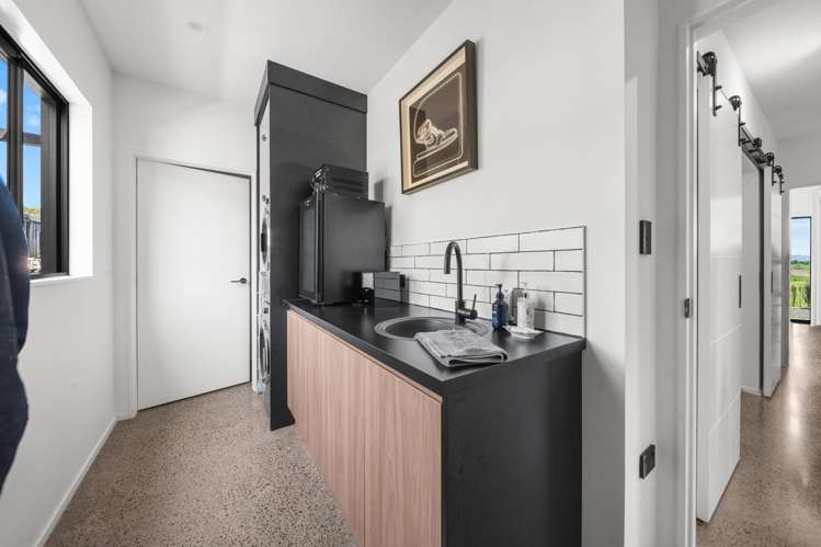 1031 Lake Ferry Road Martinborough_18