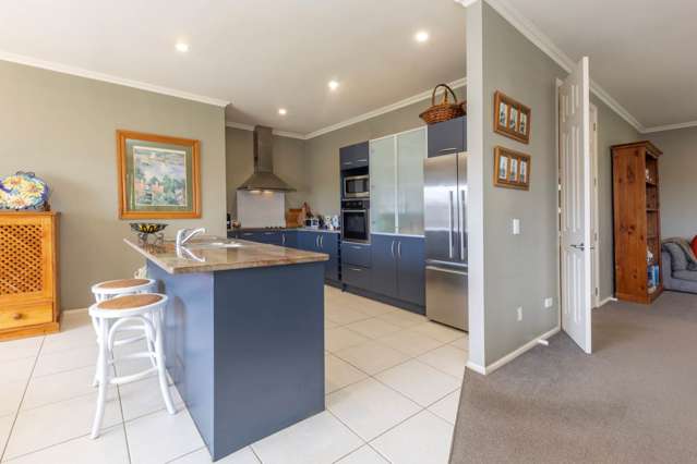 7 Frenz Drive Titirangi_4