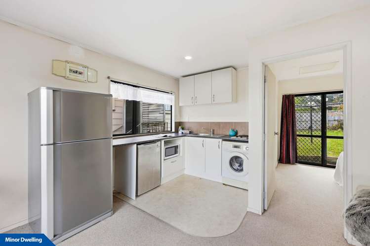 2 Marvon Downs Avenue Pakuranga Heights_16