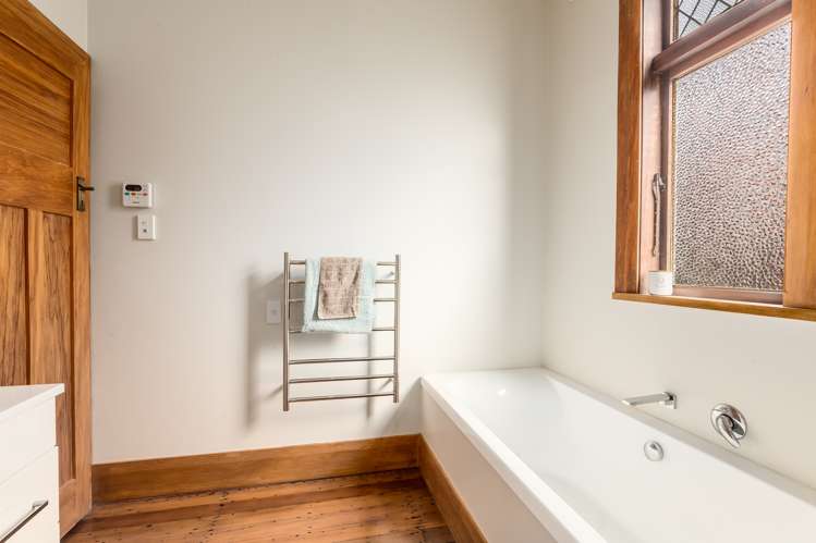 2 Puriri Street Miramar_12