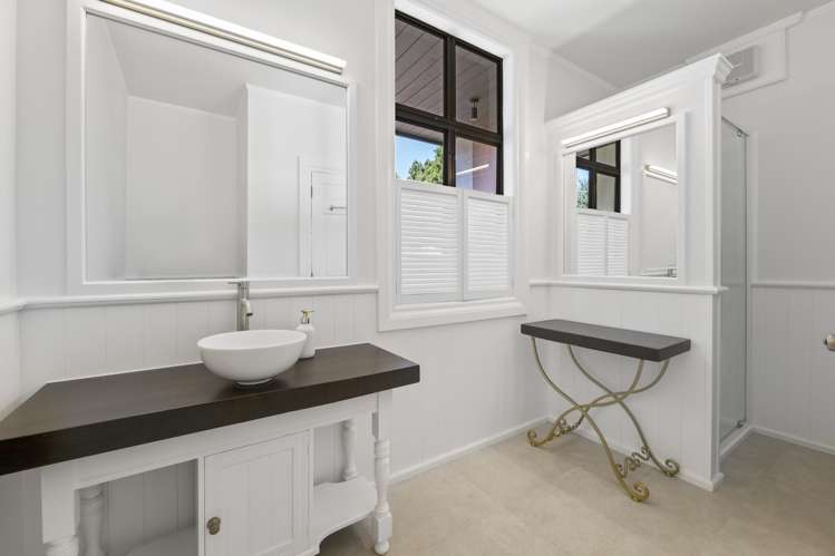 221 Awai Road Tarurutangi_25