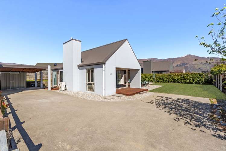 347 Aubrey Road Wanaka_16