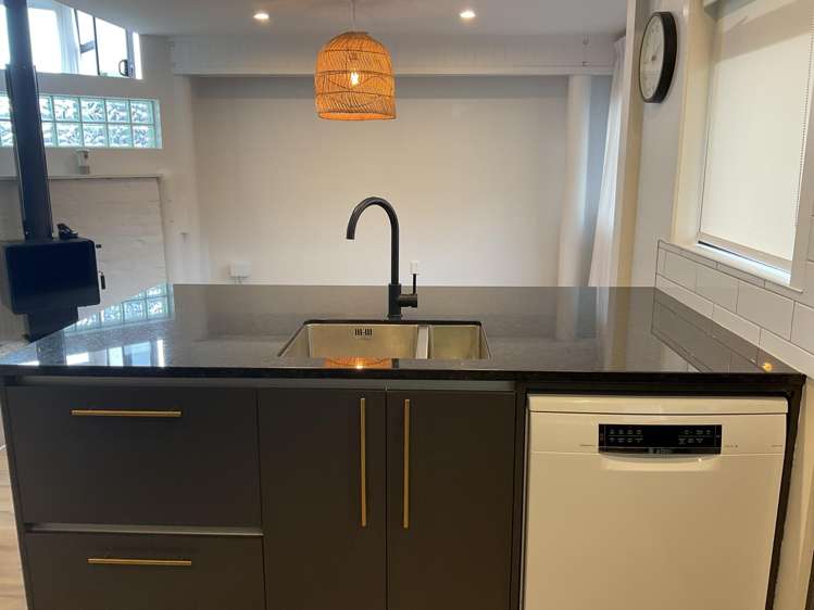 120 Stanmore Bay Road Stanmore Bay_13