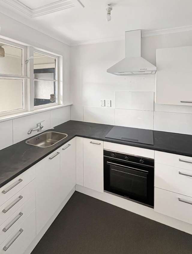 1000 Sussex Street 10490_1