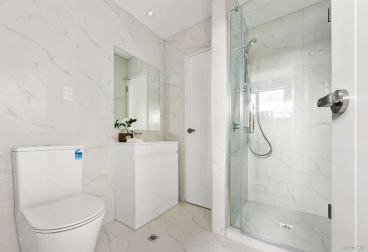 2/53 Archibald Road Kelston_7