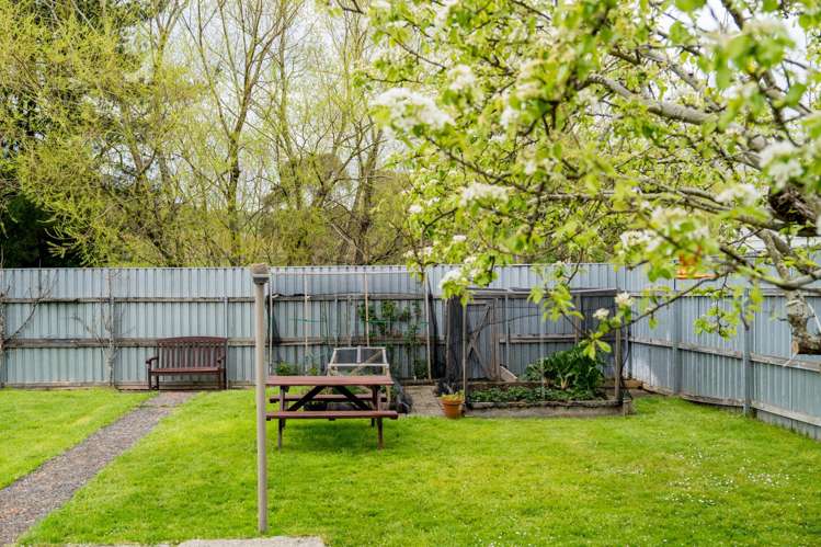 20 Waldron Crescent Green Island_29