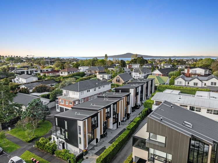 3/10 Ashwell Street Saint Heliers_16