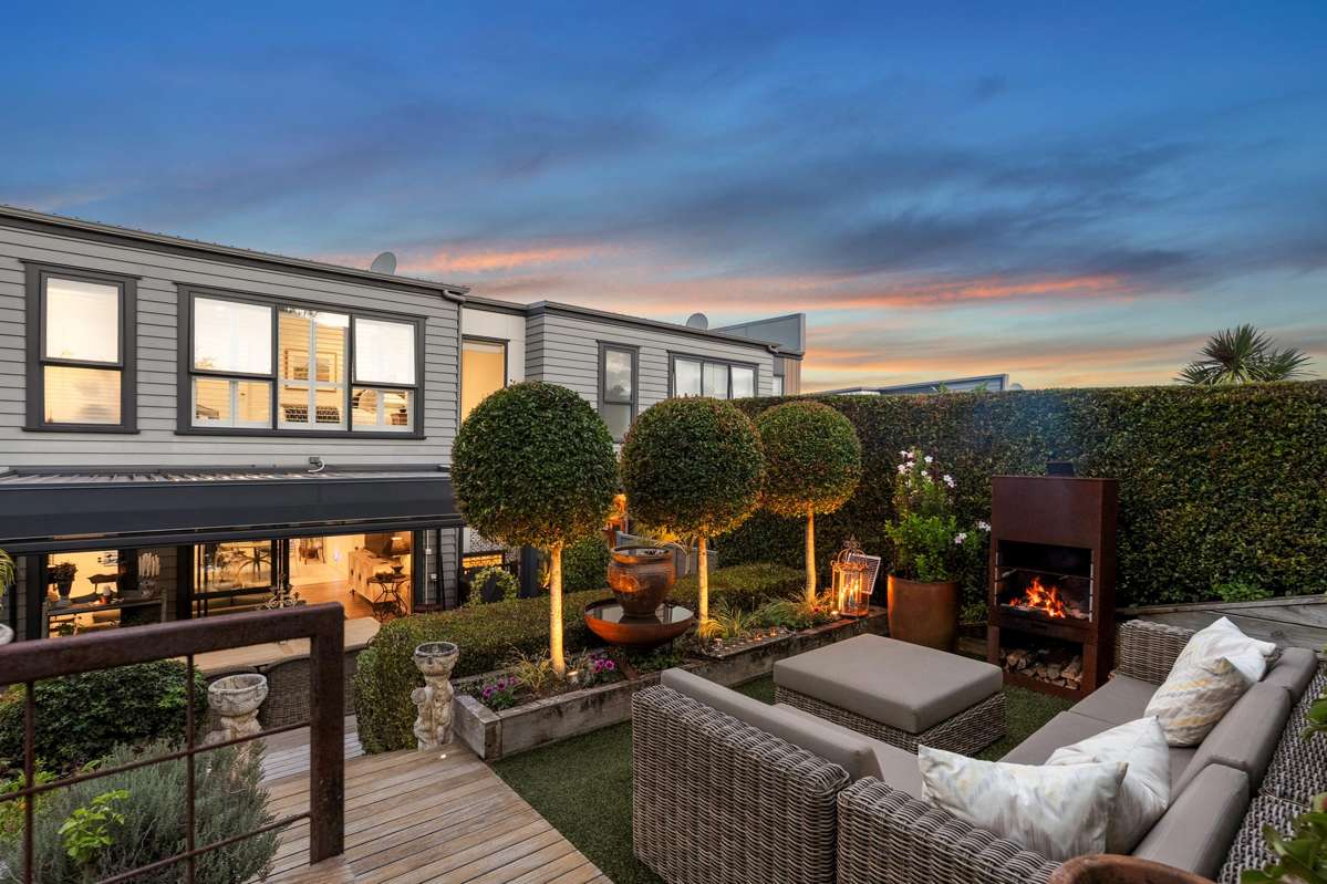 32 Charles Heaphy Lane_0