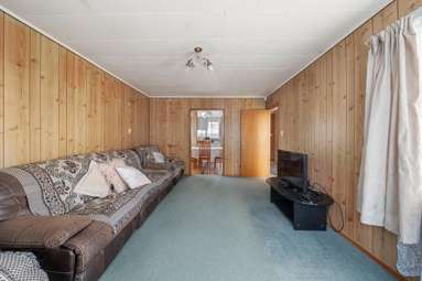 56 Ferndown Avenue_2