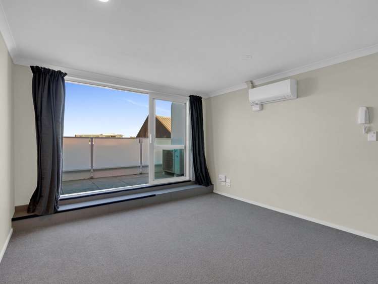 13/391 Victoria Street Hamilton Central_16