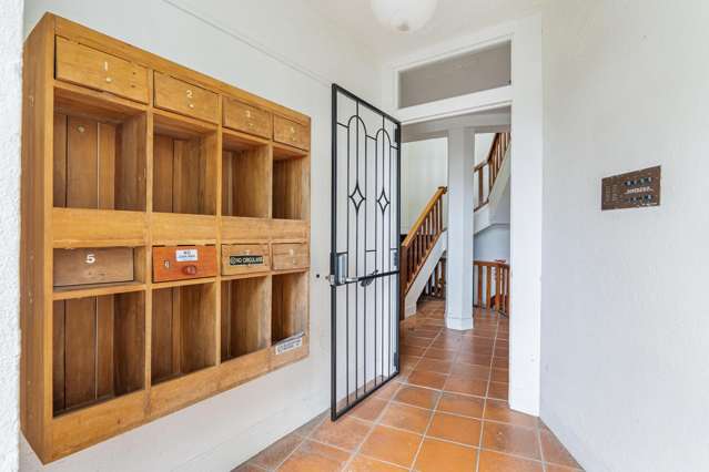 2/2 Herne Bay Road Herne Bay_2