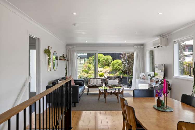 19 Kererū Bend Tawa_4