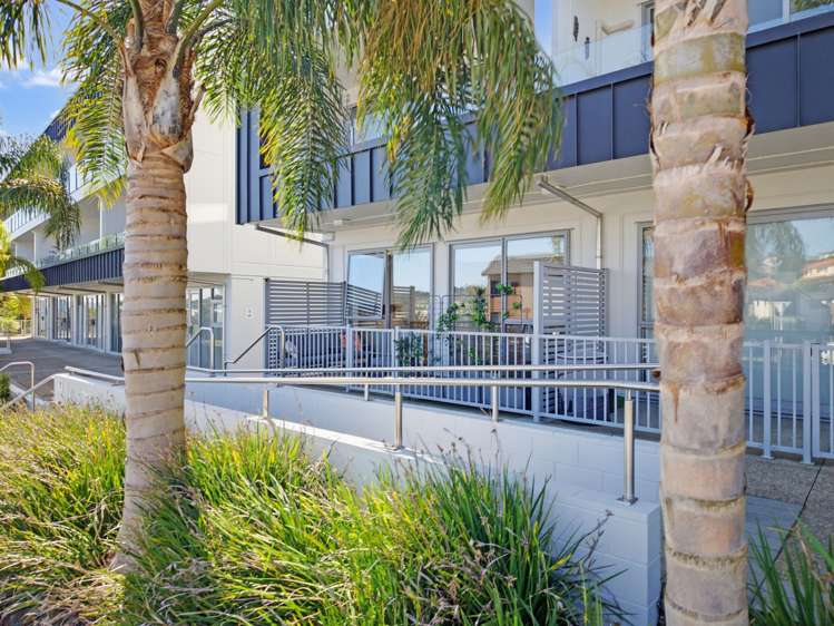 6/17 Link Crescent Stanmore Bay_23