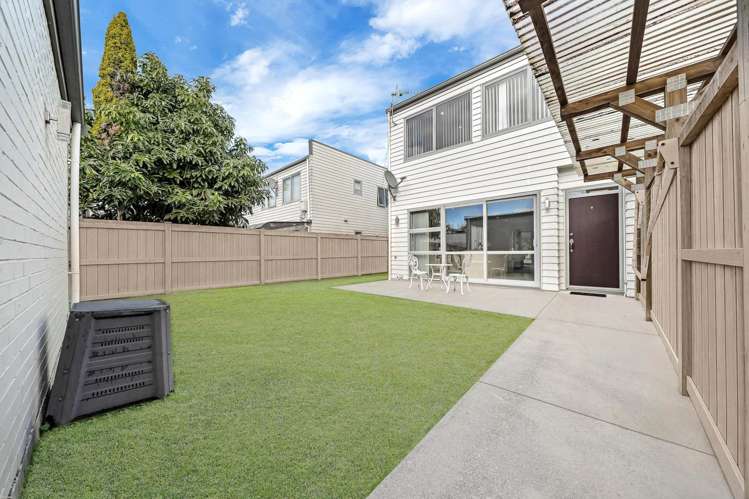 87 Popokatea Drive Takanini_12