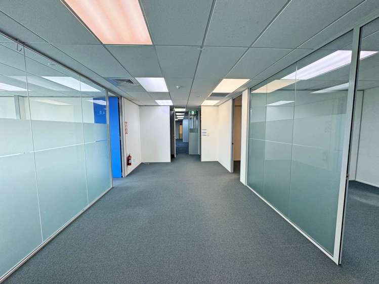 Level 2/46 Taharoto Road Takapuna_8