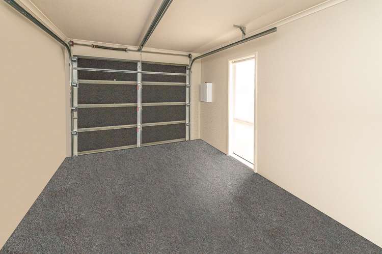 33 Magnolia Crescent Tawhero_18