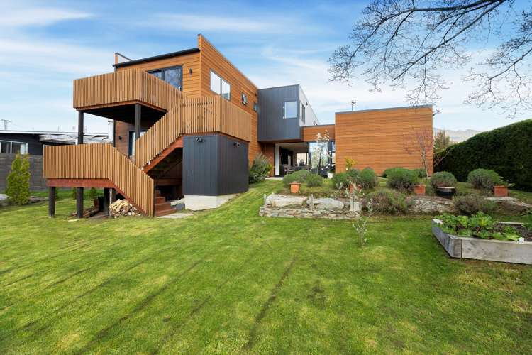 75 Beacon Point Road Wanaka_12