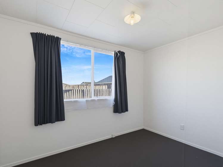 8 Kilkee Terrace Flaxmere_10