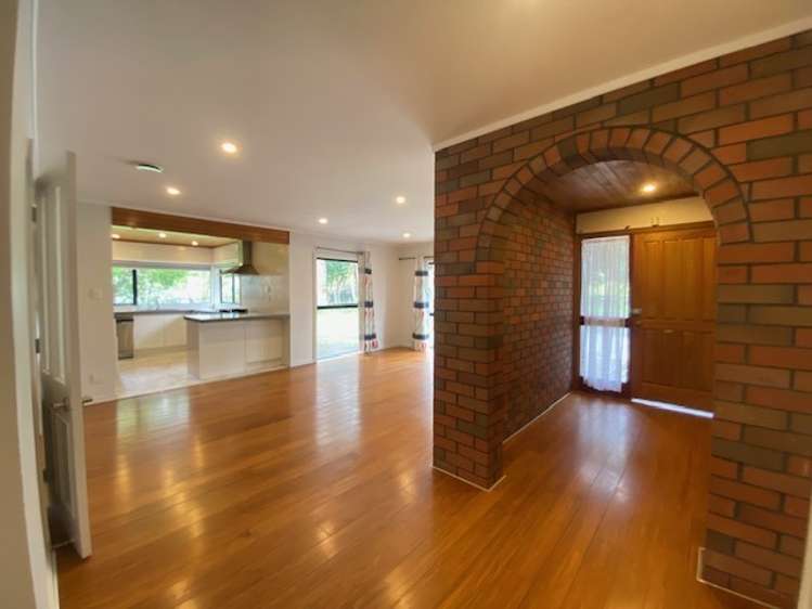 40 Gracechurch Drive 10673_18