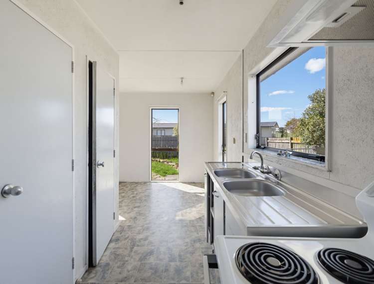 69 Tarbet Street Flaxmere_5