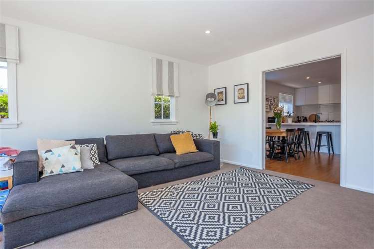 8 West-Watson Avenue Hillmorton_12