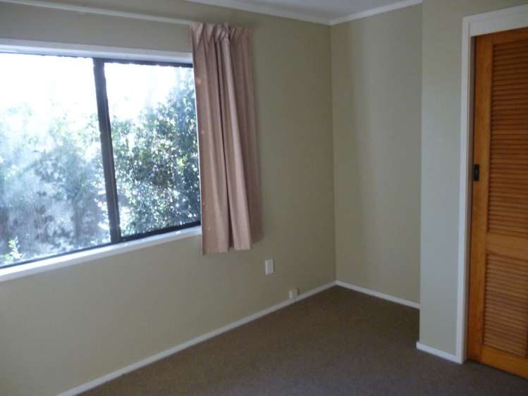 29 Gilbass Avenue Hamilton Lake_9