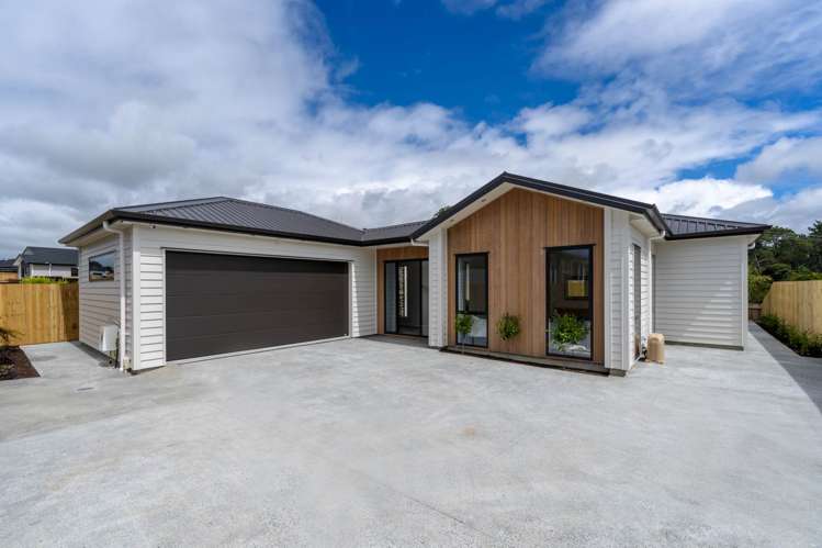 9 Puruatanga Road Wainui_2