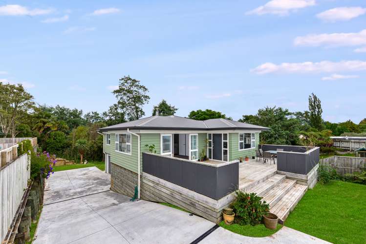 5a Morrison Crescent Glenview_1