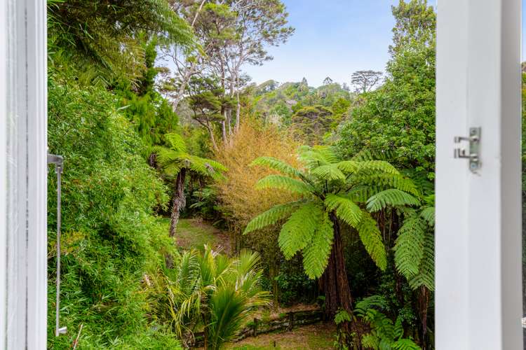 537 South Titirangi Road Titirangi_19