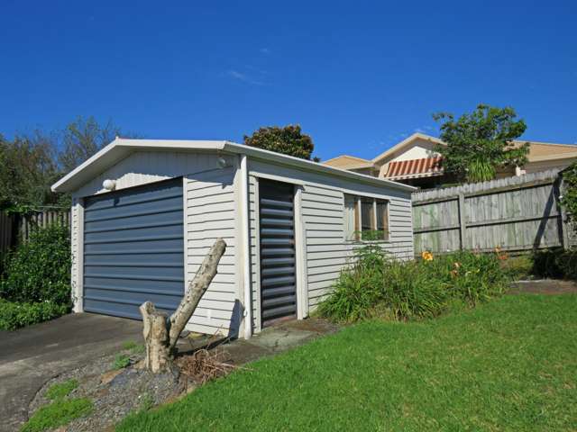 28 Bluewater Place Wattle Downs_3